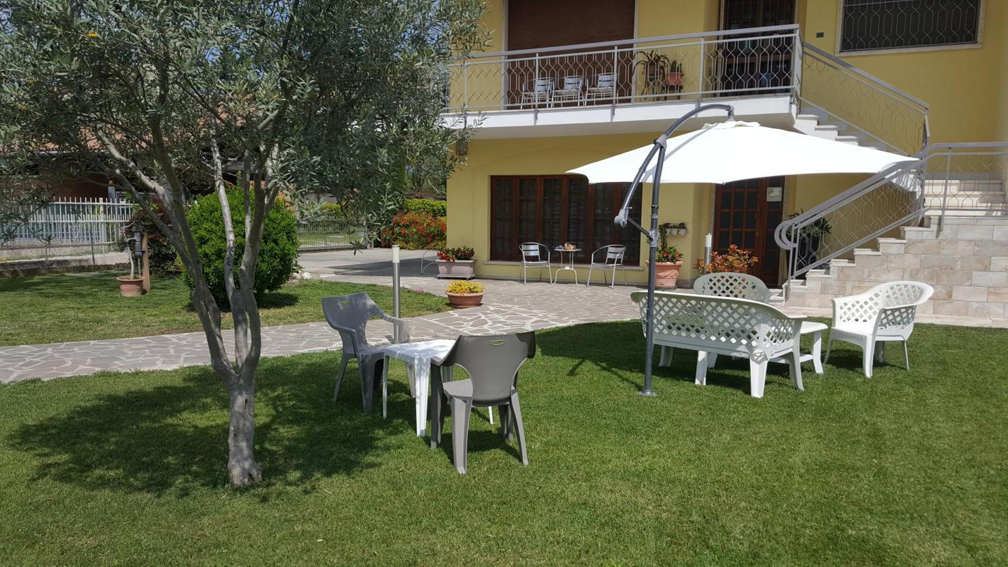 Hotel Il Melograno Peschiera del Garda Exterior foto